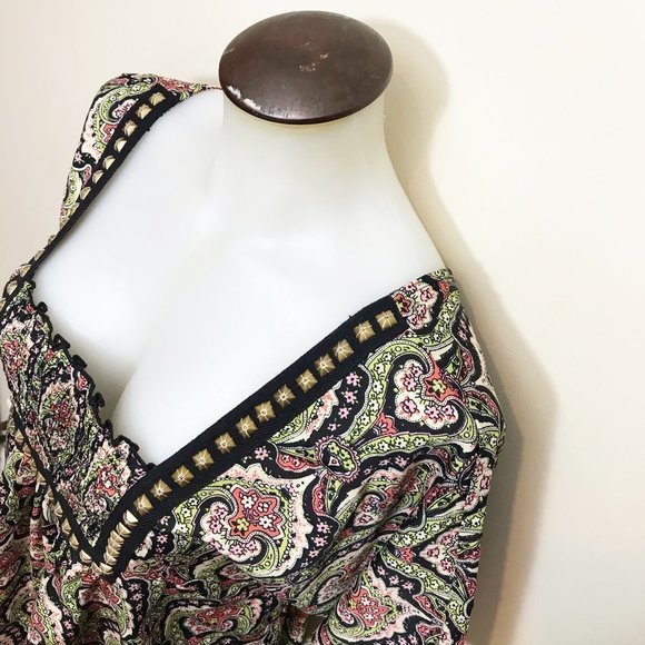 Boho Blouse With studs and Smocking 🌻 - Picture 4 of 9